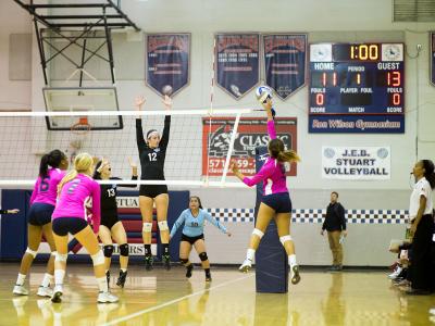 Stuart high school girls volleyball match against Centreville high school